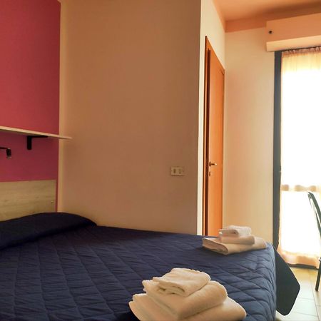 Hotel Zenith Rimini Kamer foto