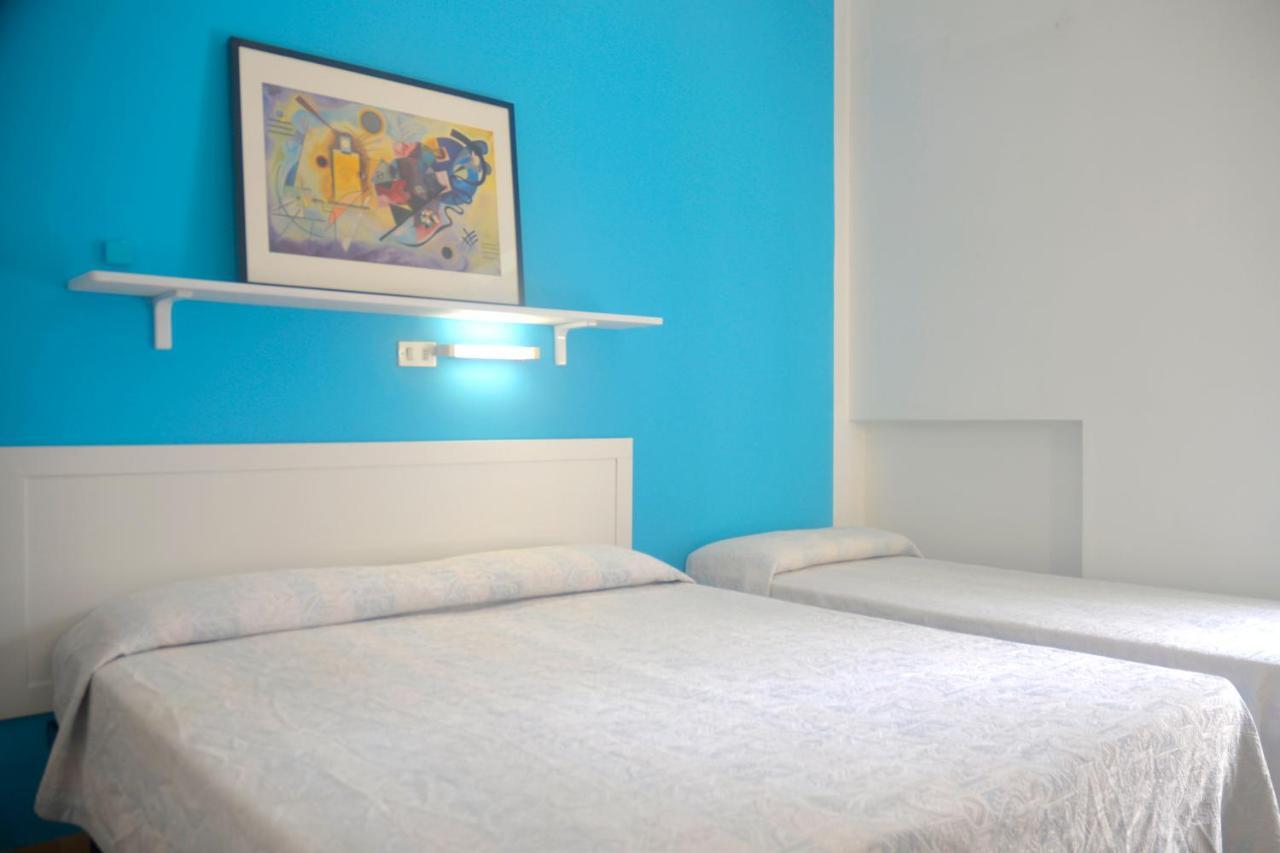 Hotel Zenith Rimini Buitenkant foto
