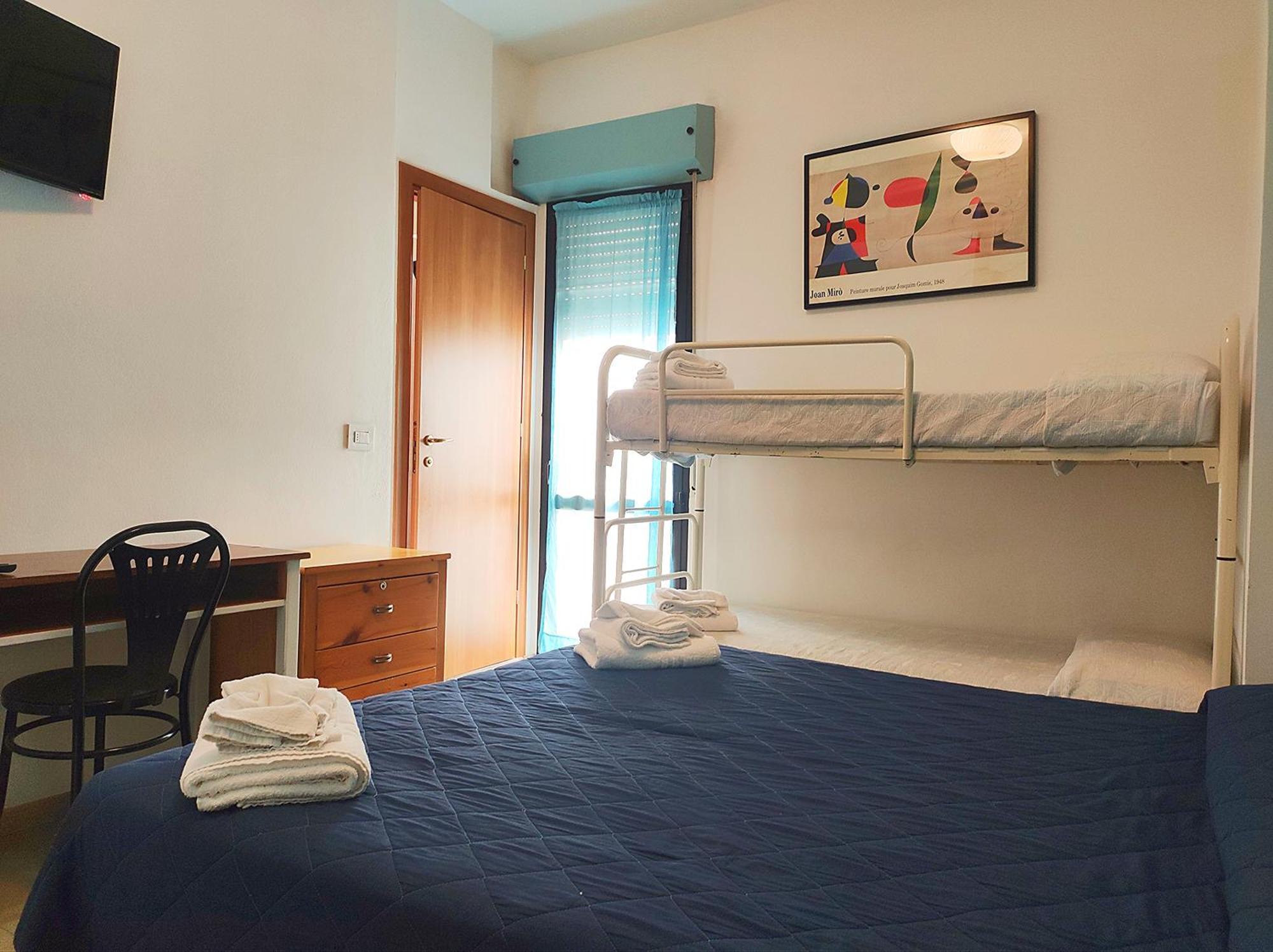Hotel Zenith Rimini Buitenkant foto