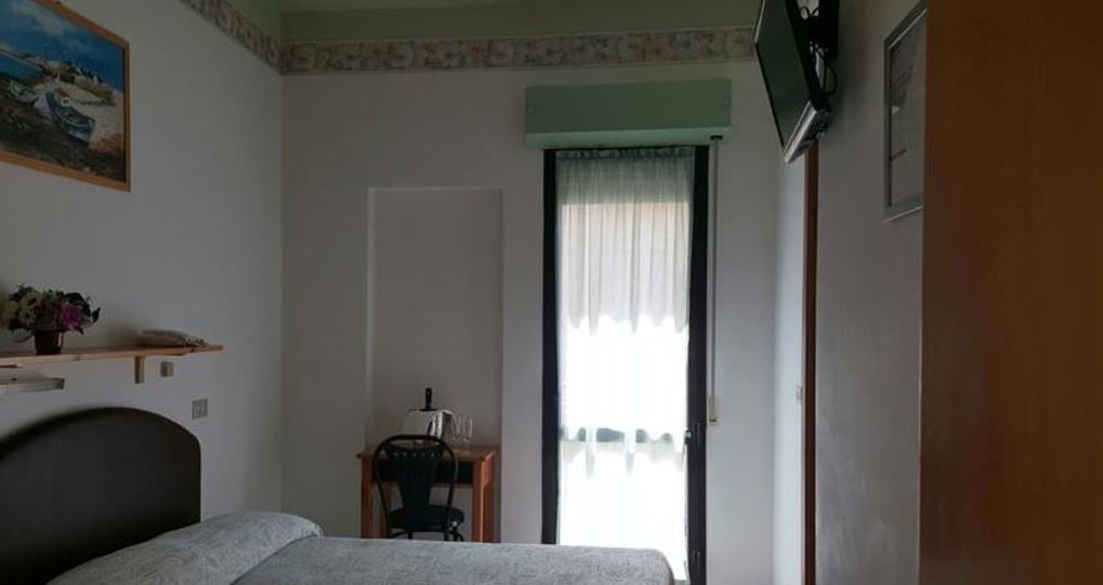 Hotel Zenith Rimini Buitenkant foto