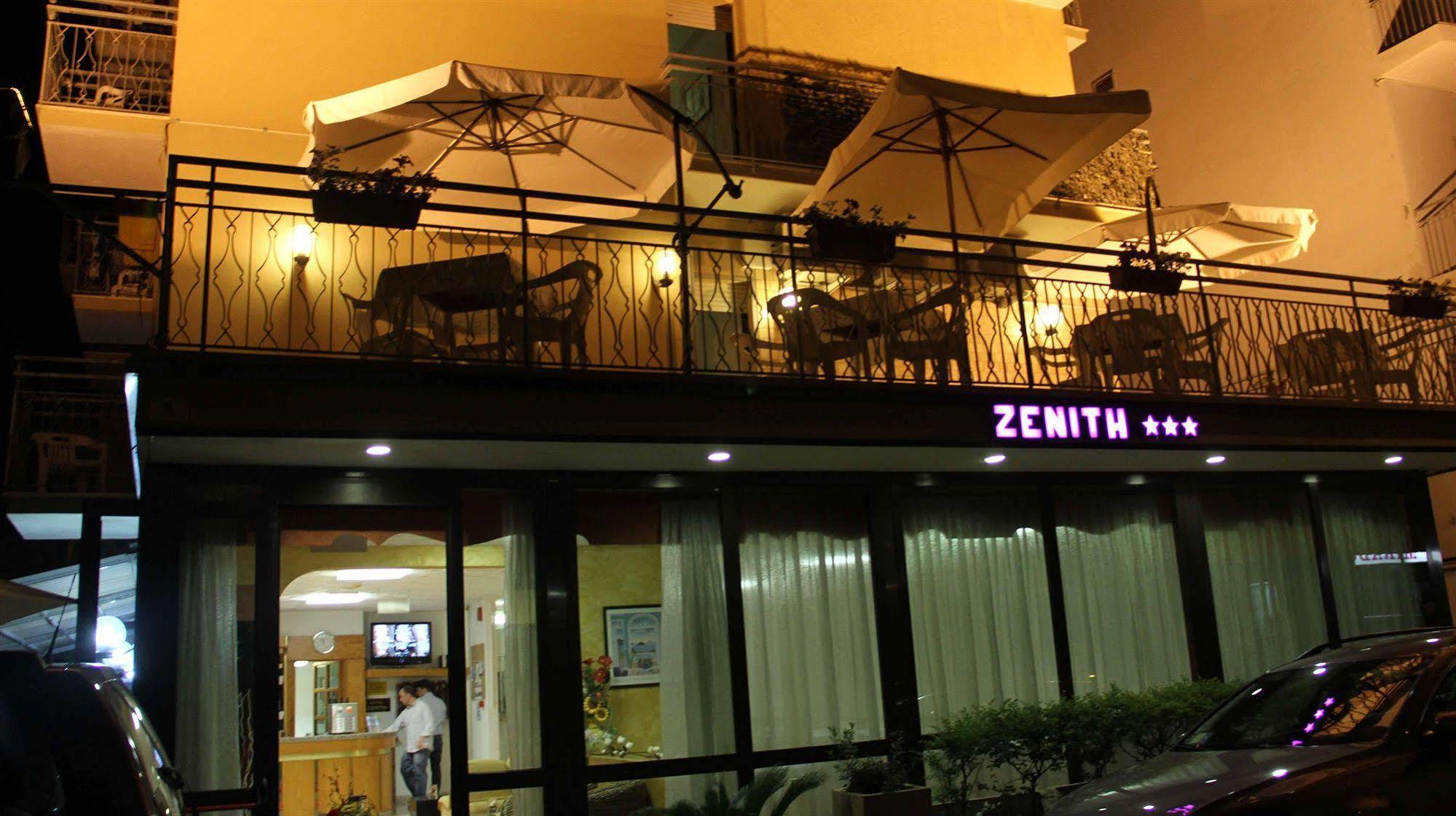 Hotel Zenith Rimini Buitenkant foto