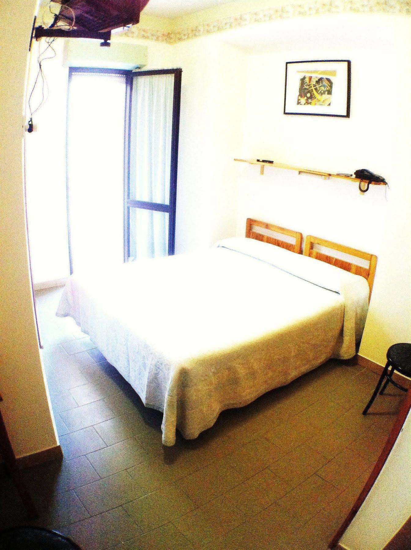 Hotel Zenith Rimini Buitenkant foto